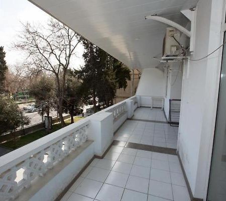 I See The Sea Nefchilyar Avenue 2 Bedroom Baku Bagian luar foto